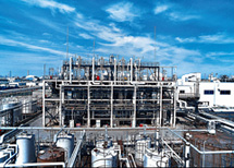 有效运用石油馏分，开发通过纯国产技术生产环氧树脂的方法